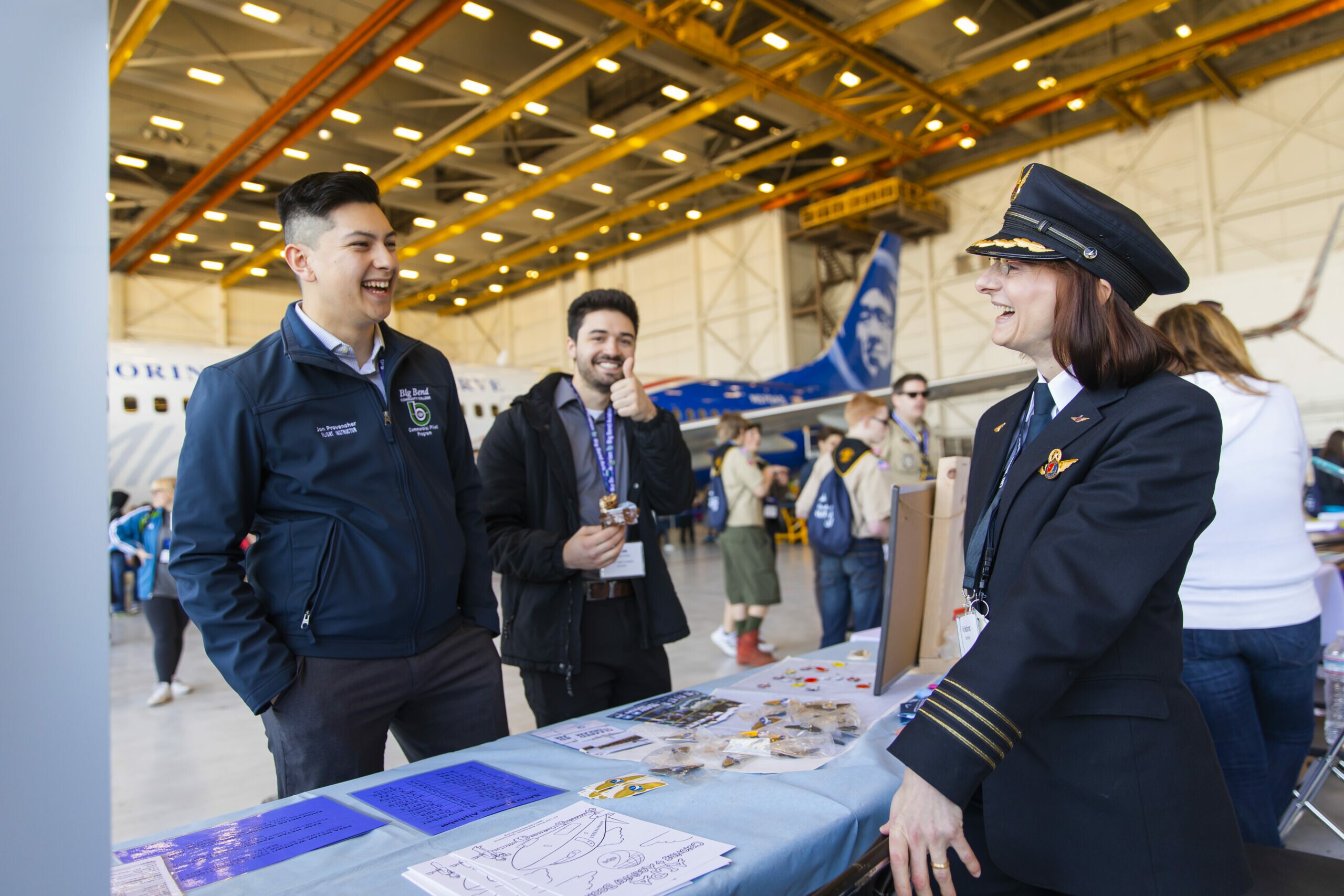 190504_aviationday_onthejob_80